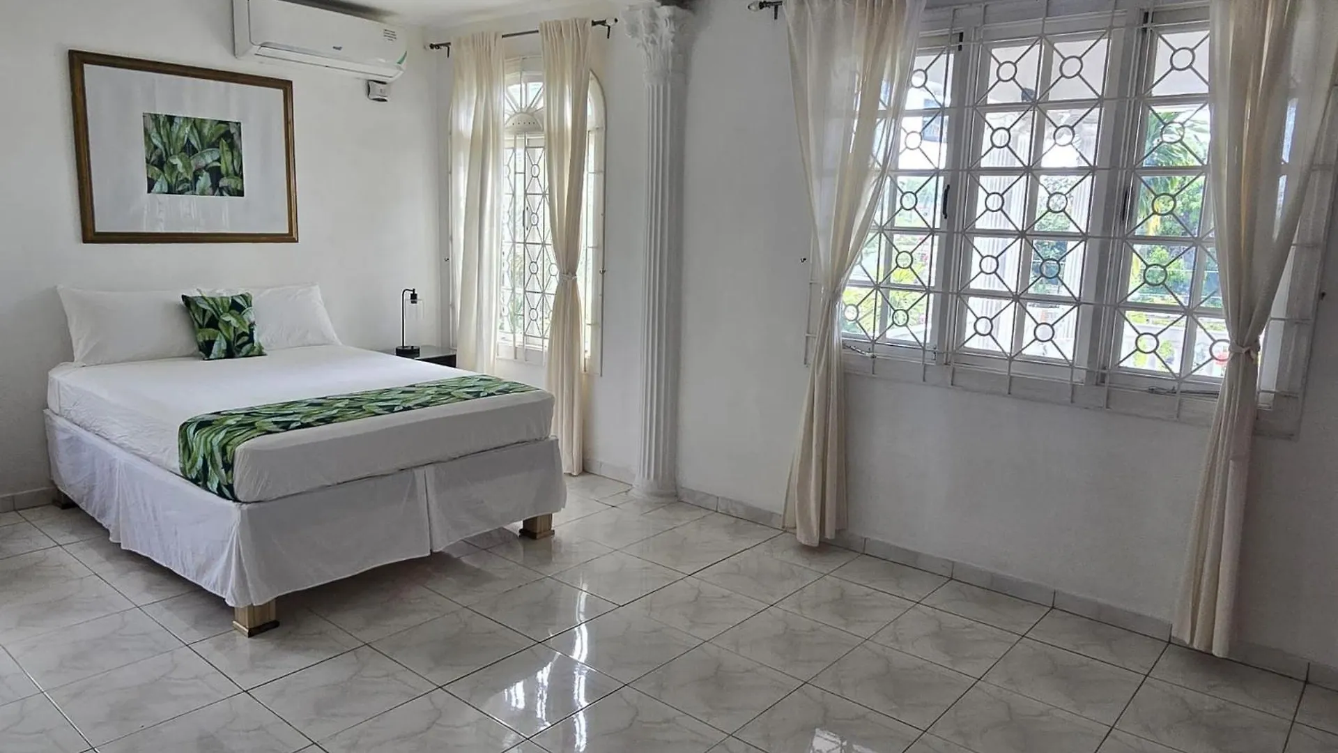 Paradise Palms Jamaica Vacation Rental Montego Bay Feriehus