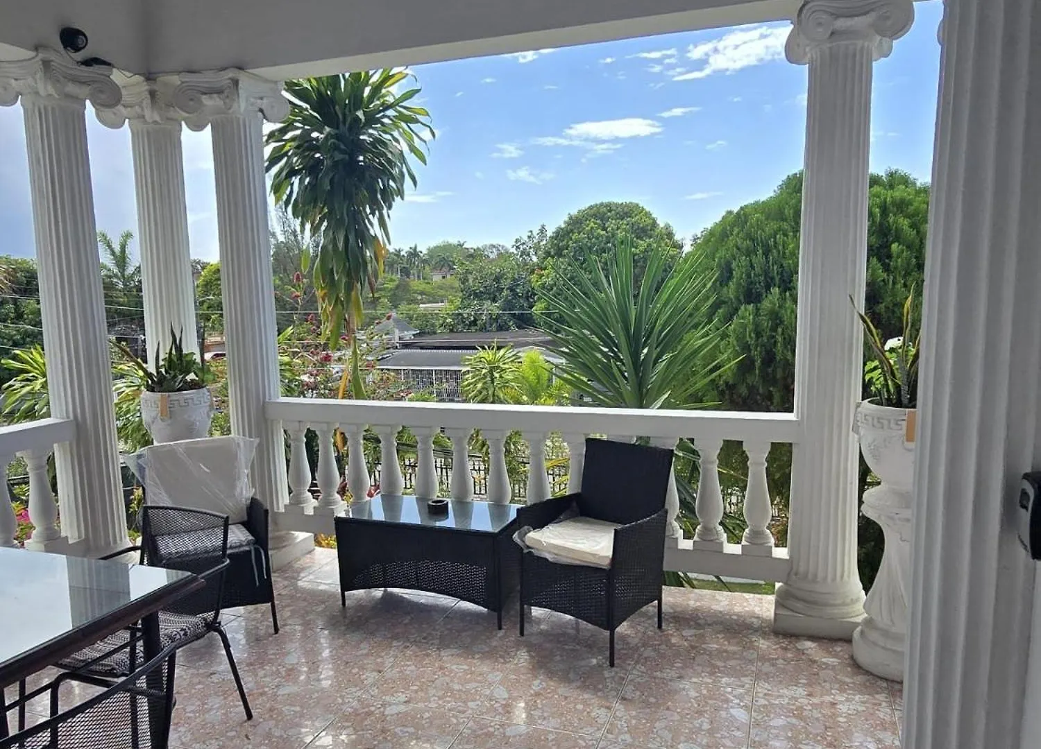 Paradise Palms Jamaica Vacation Rental Montego Bay Feriehus